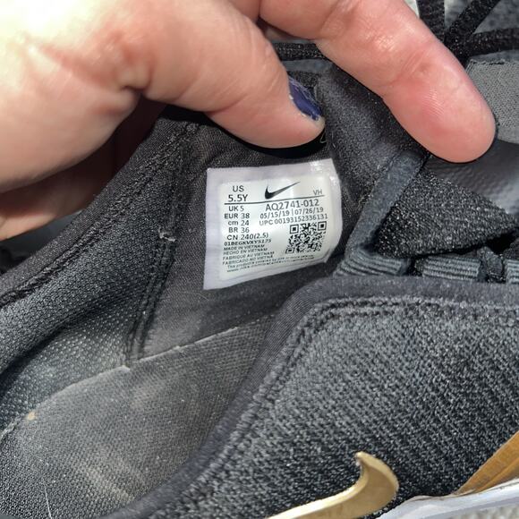 Nike AQ2743 012 Air Max Motion Black Gold Kids 5.5Y‎ Athletic Running Sneakers - Picture 6 of 9